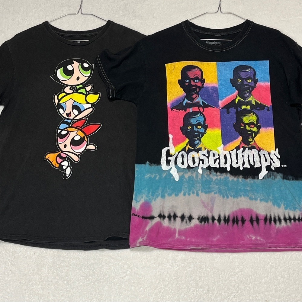 Cartoon Network Powerpuff Girls and Goosebumps Women's T-shirt Bundle Size S/M